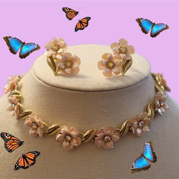 Vintage Coro pink spring flowers necklace and earrings // 1950s ***read*** - Picture 1 of 11